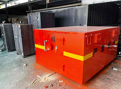 新华镇车载炸药箱