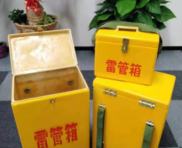新华镇玻璃钢雷管箱有哪些特点